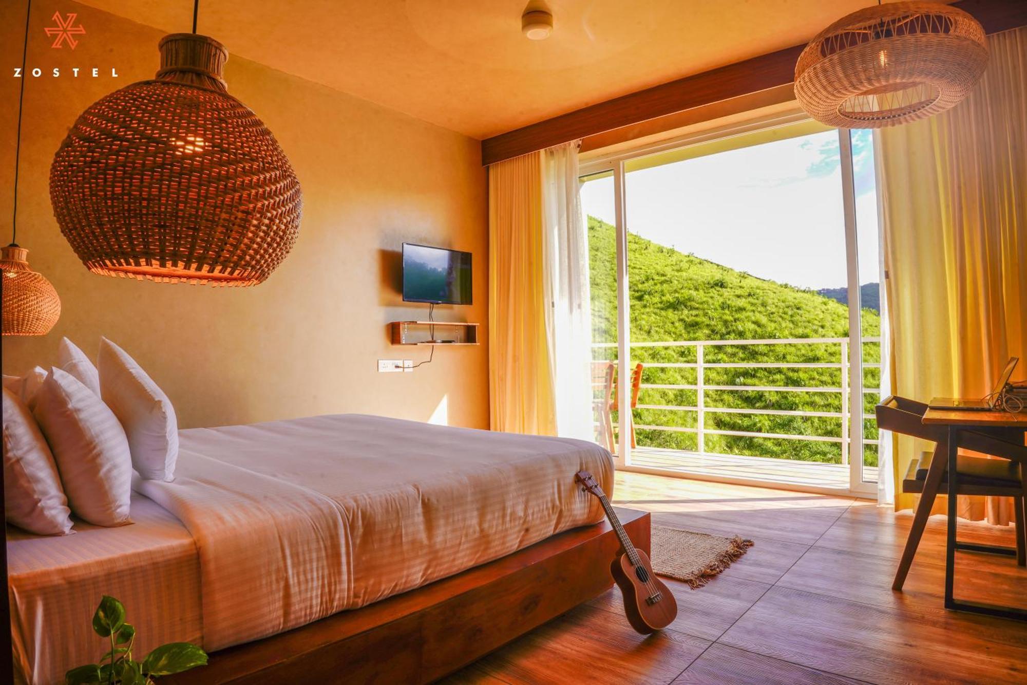 Zostel Vagamon Hostel Екстериор снимка