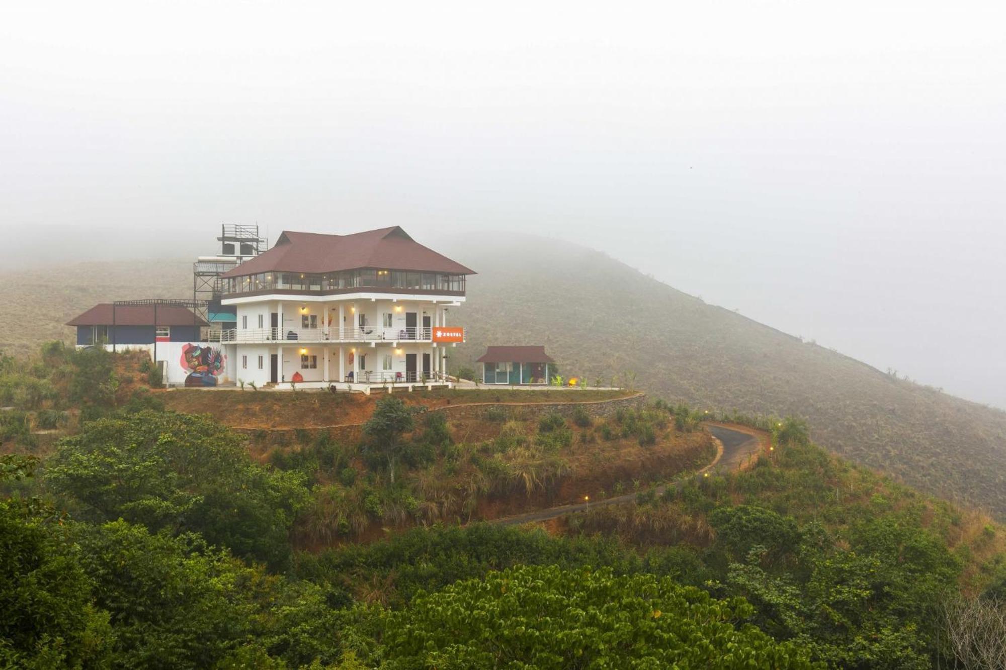 Zostel Vagamon Hostel Екстериор снимка