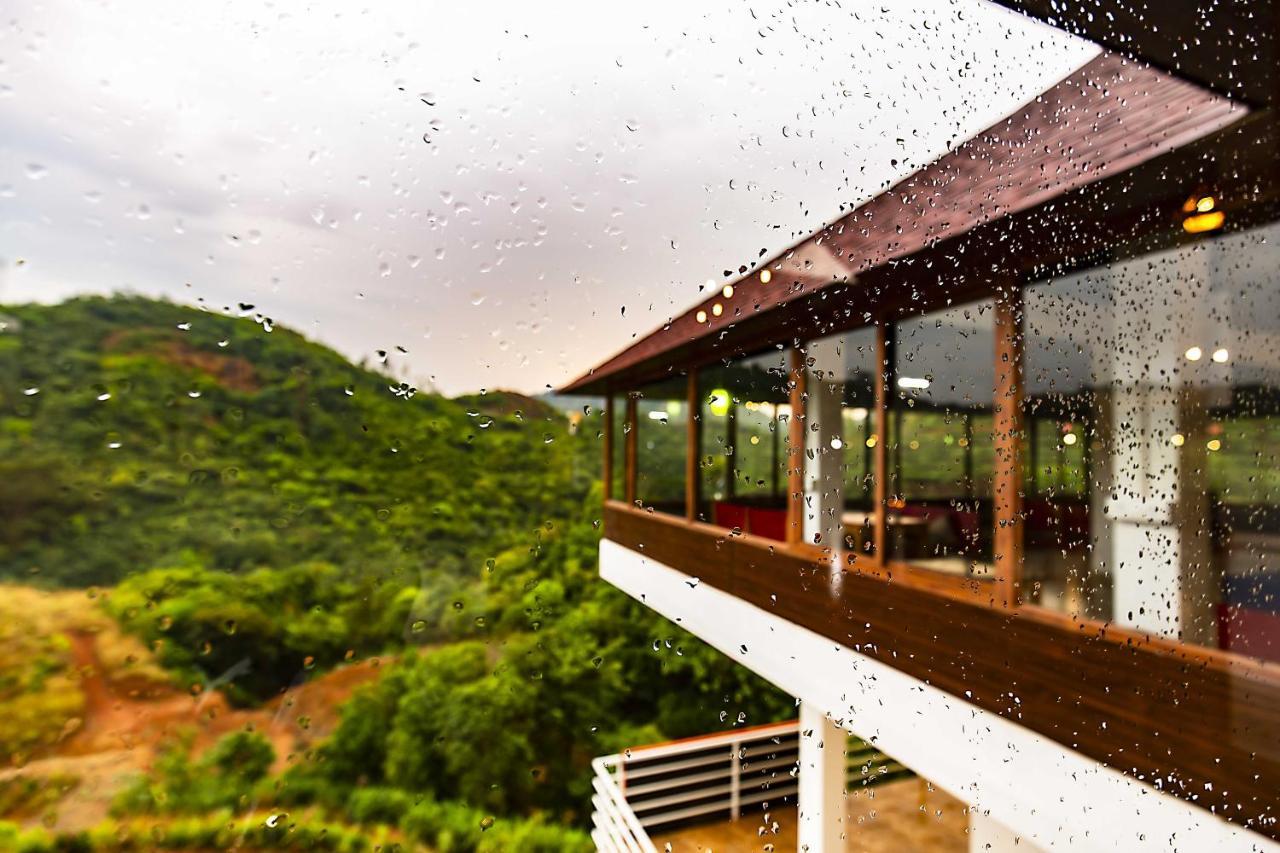 Zostel Vagamon Hostel Екстериор снимка