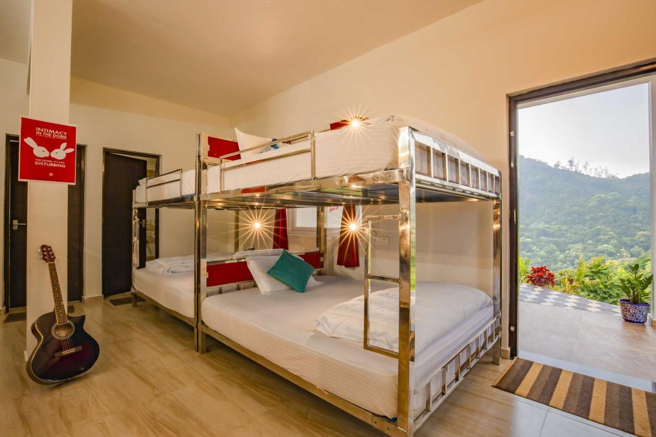 Zostel Vagamon Hostel Екстериор снимка