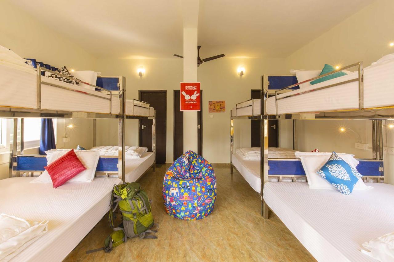 Zostel Vagamon Hostel Екстериор снимка