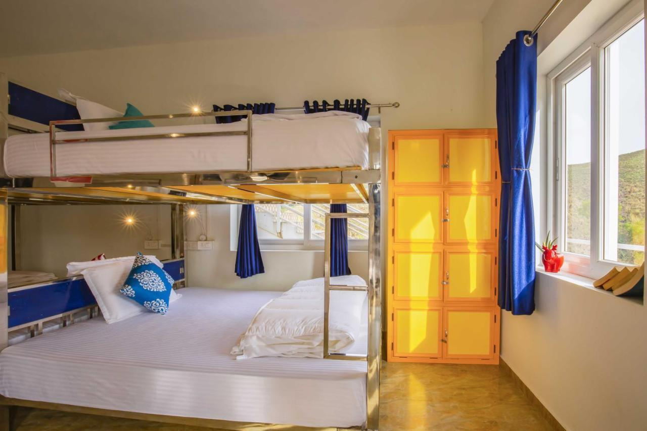 Zostel Vagamon Hostel Екстериор снимка
